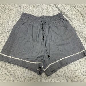 Very j pocket shorts size small